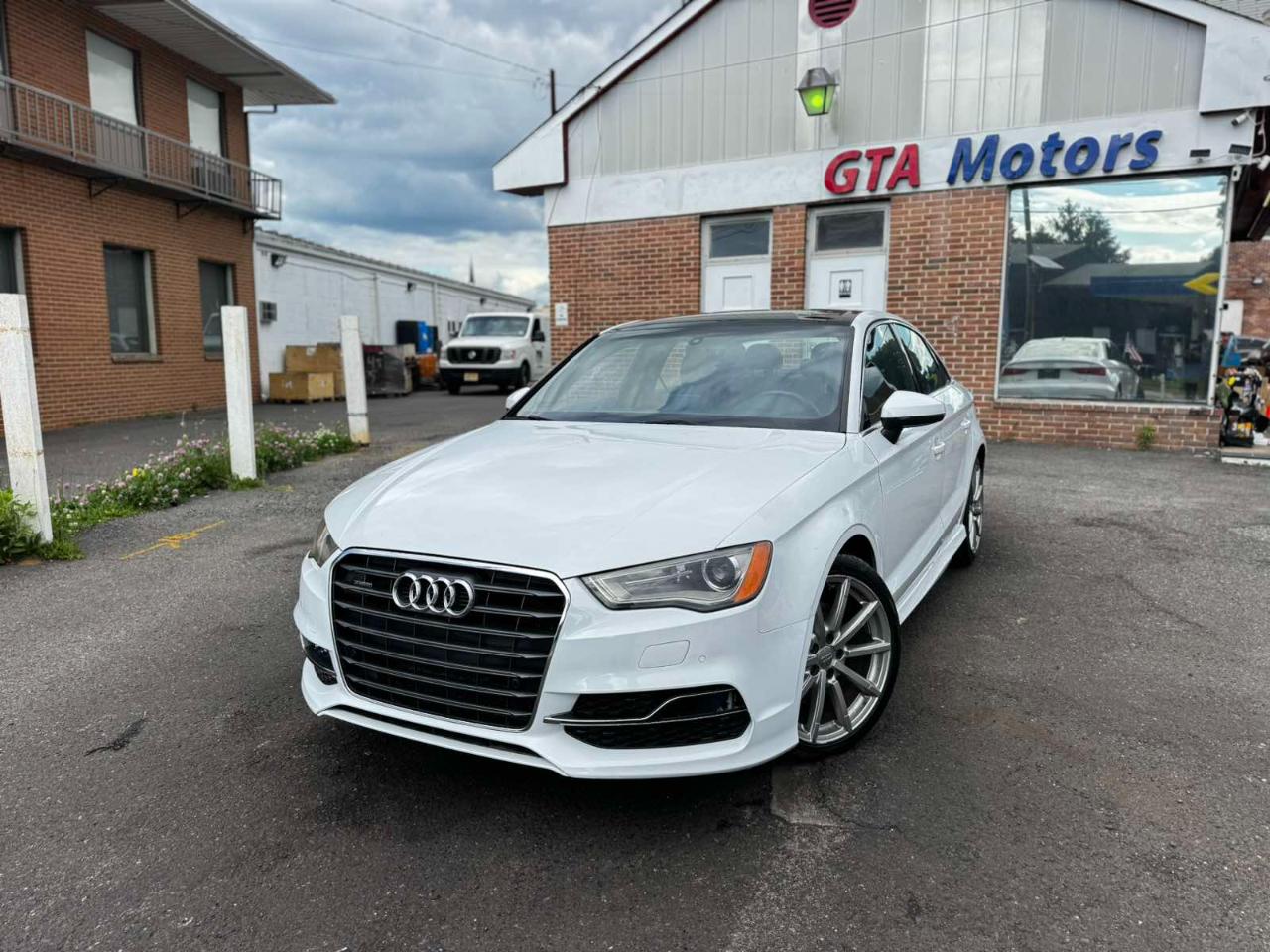 Audi A3 4dr Sdn quattro 2.0T Premium Plus 2016