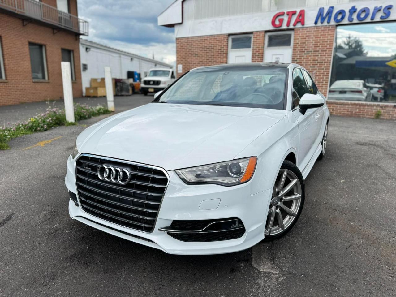 Audi A3 4dr Sdn quattro 2.0T Premium Plus 2016