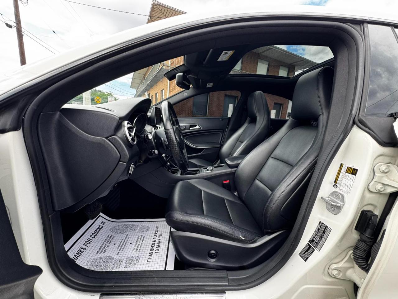Mercedes-Benz CLA-Class 4dr Sdn CLA 250 FWD 2014