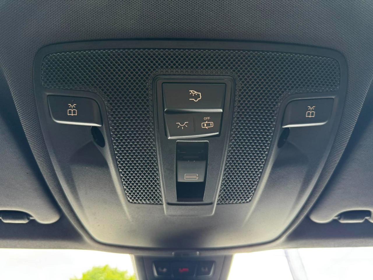 Mercedes-Benz CLA-Class 4dr Sdn CLA 250 FWD 2014