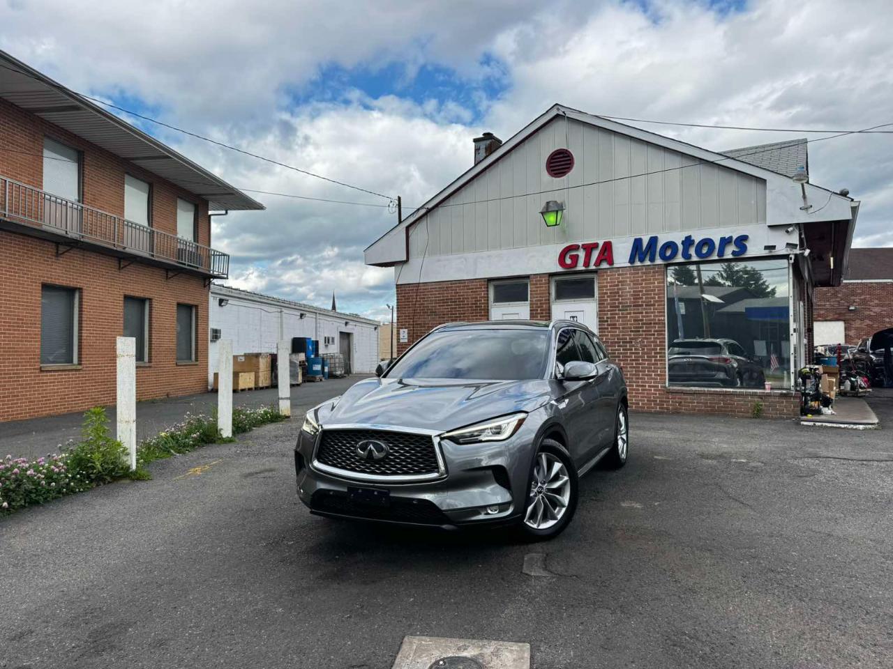 Infiniti QX50 ESSENTIAL AWD 2019