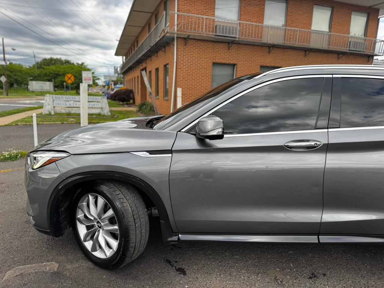 Infiniti QX50 ESSENTIAL AWD 2019