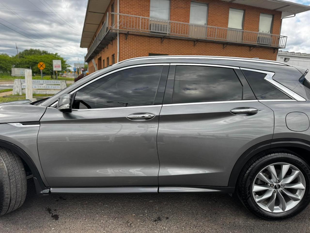 Infiniti QX50 ESSENTIAL AWD 2019