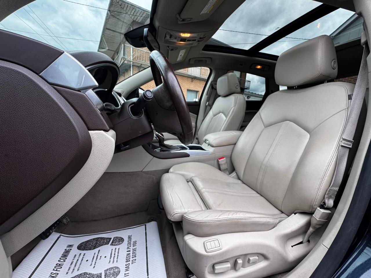 Cadillac SRX AWD 4dr Luxury Collection 2016