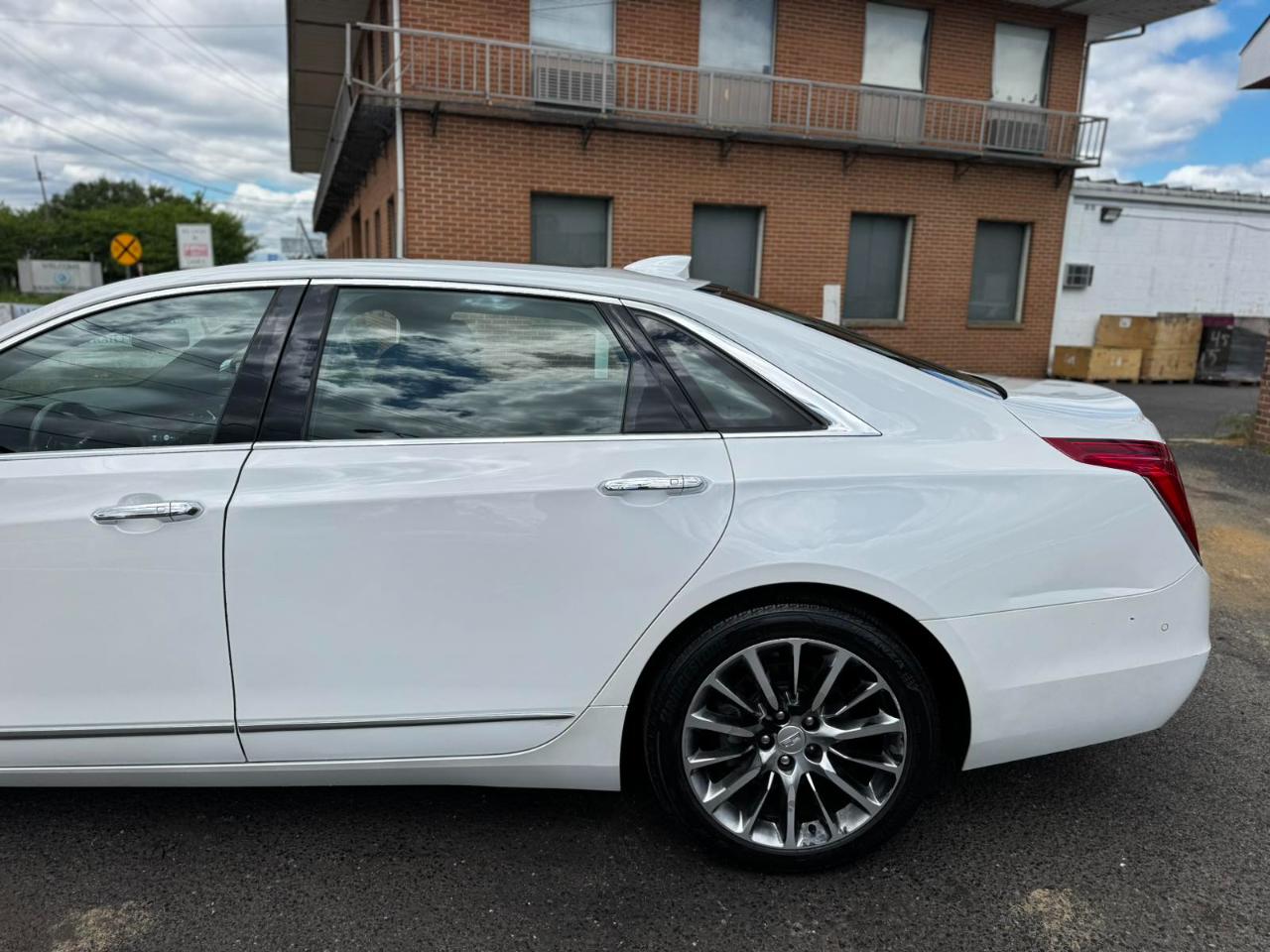 Cadillac CT6 4dr Sdn 3.6L Luxury AWD 2016