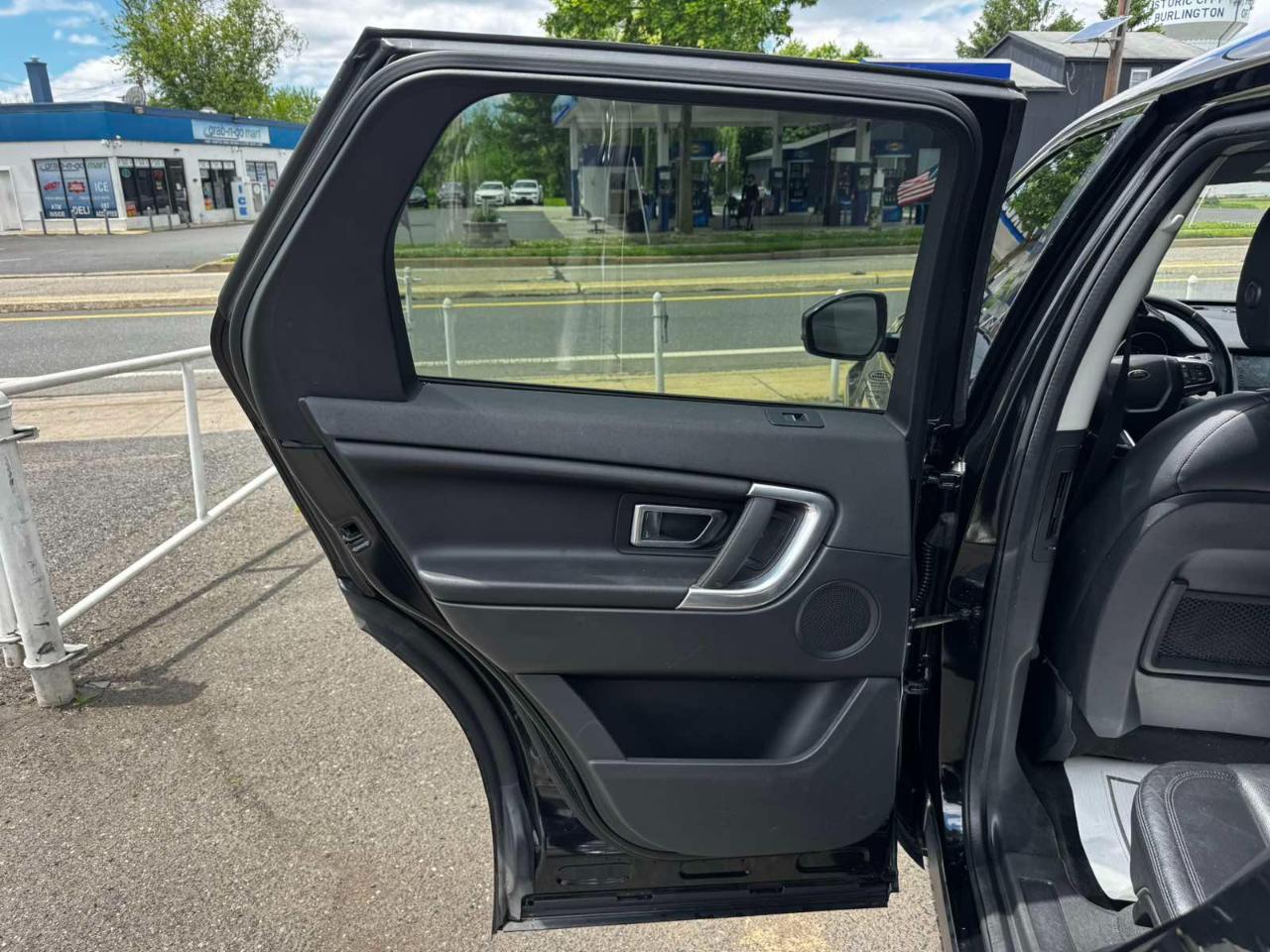 Land Rover Discovery Sport SE 4WD 2017