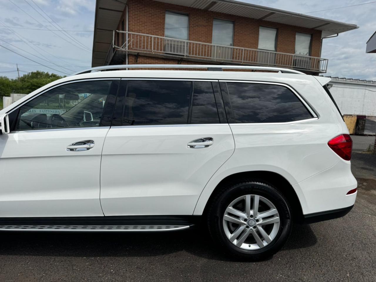 Mercedes-Benz GL 4MATIC 4dr GL 450 2016