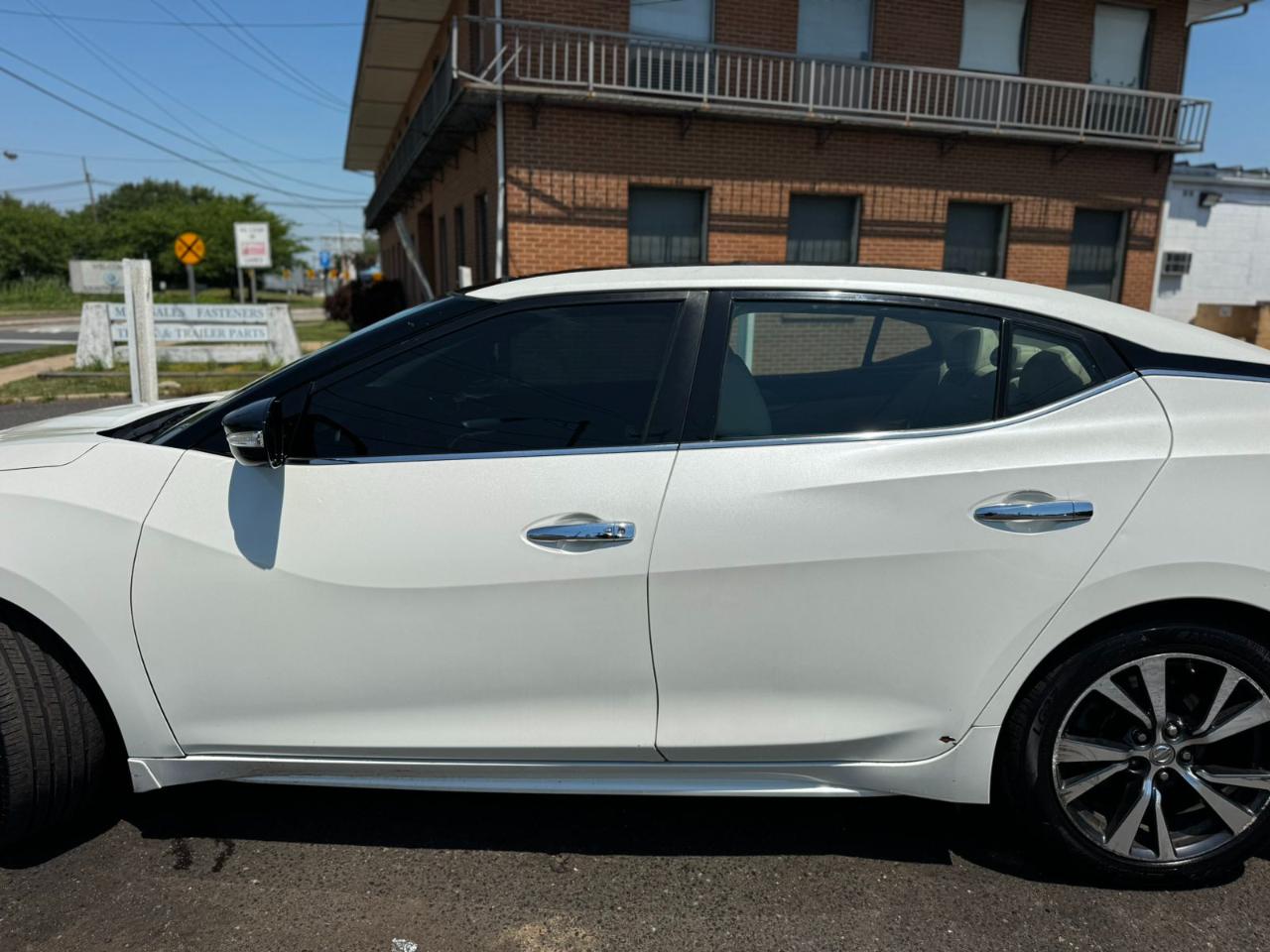 Nissan Maxima SL 3.5L 2017
