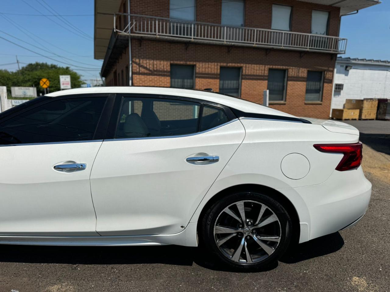 Nissan Maxima SL 3.5L 2017