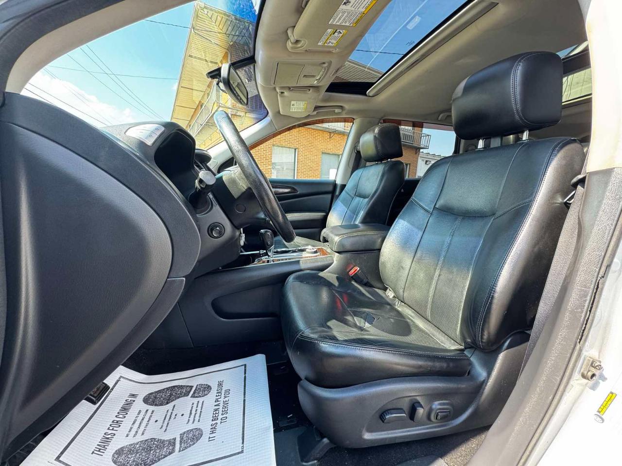 Nissan Pathfinder 4WD 4dr Platinum 2013