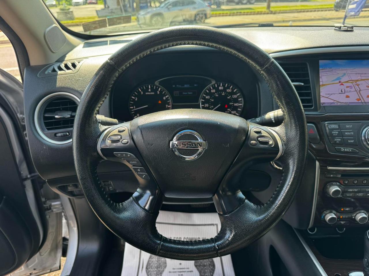 Nissan Pathfinder 4WD 4dr Platinum 2013
