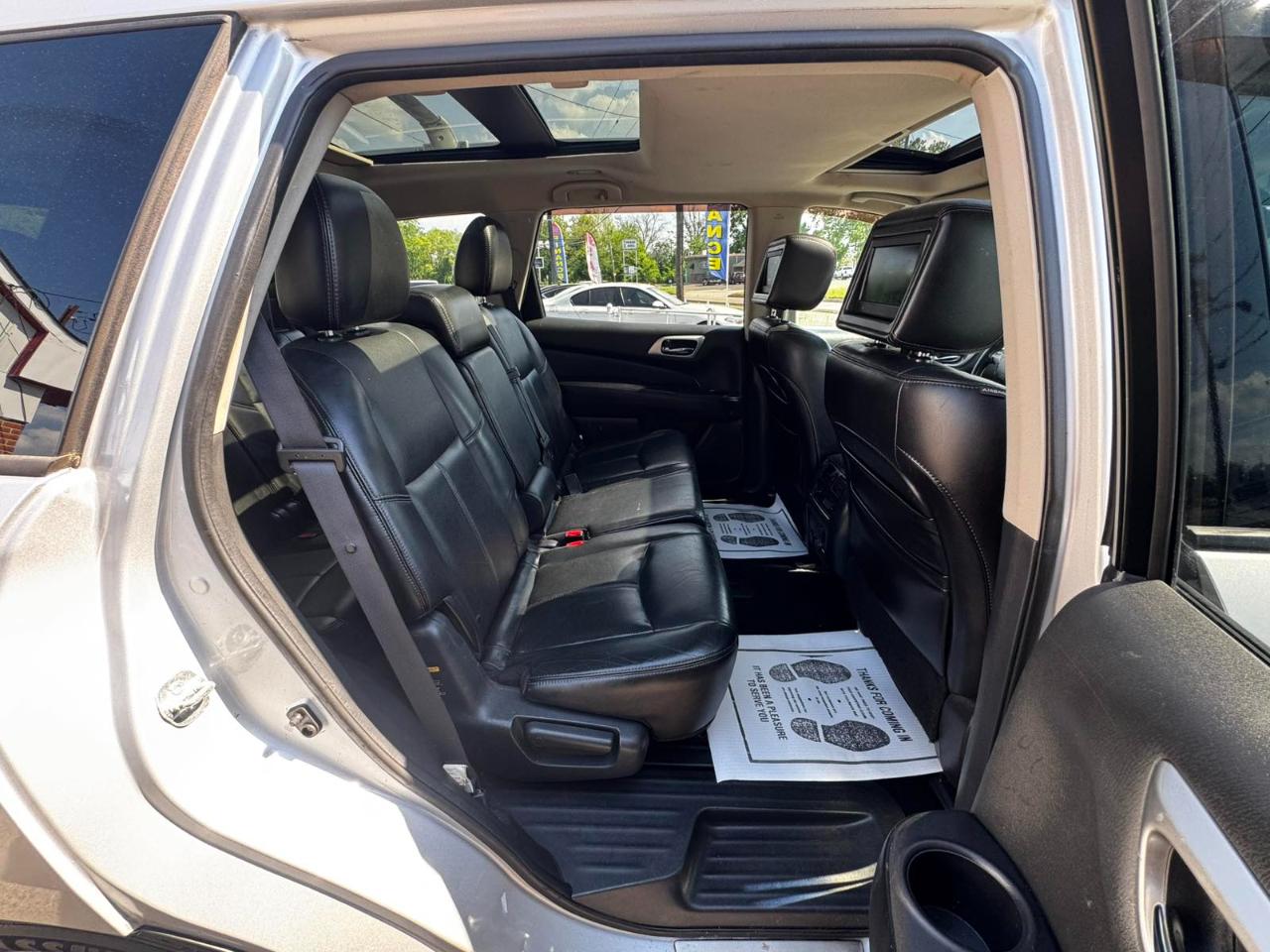 Nissan Pathfinder 4WD 4dr Platinum 2013
