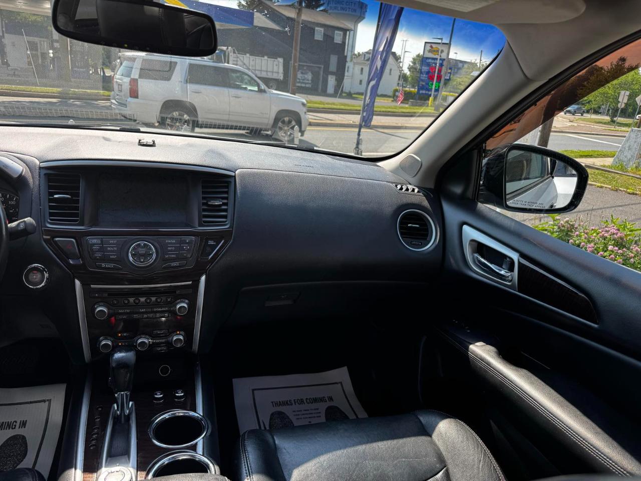 Nissan Pathfinder 4WD 4dr Platinum 2013