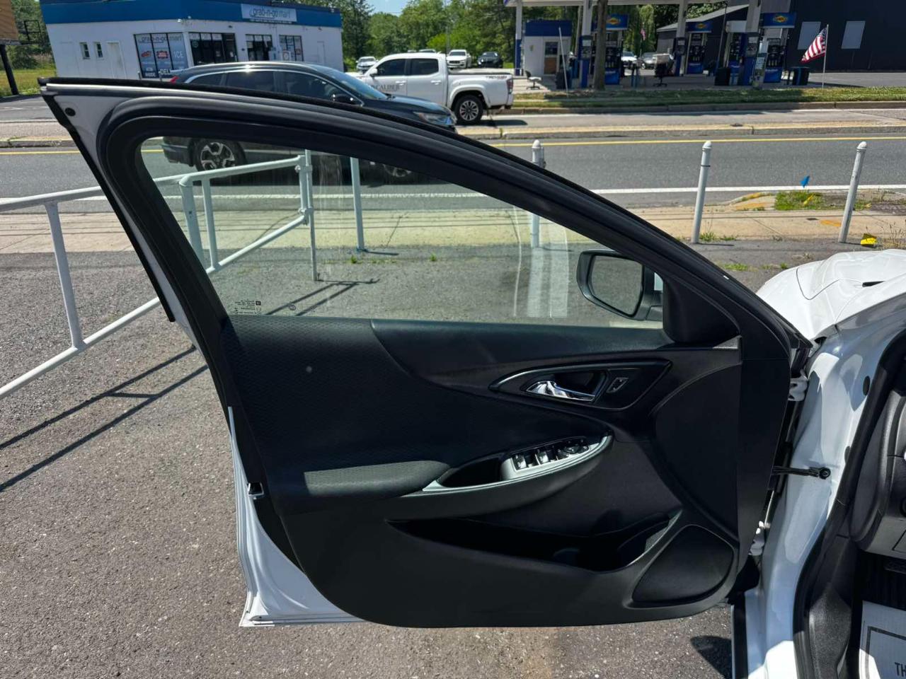 Chevrolet Malibu 4dr Sdn LT 2020