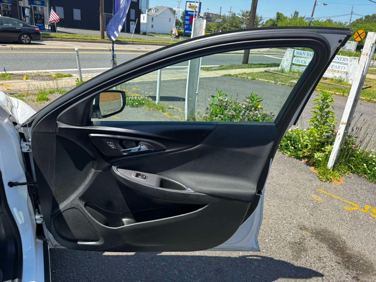 Chevrolet Malibu 4dr Sdn LT 2020