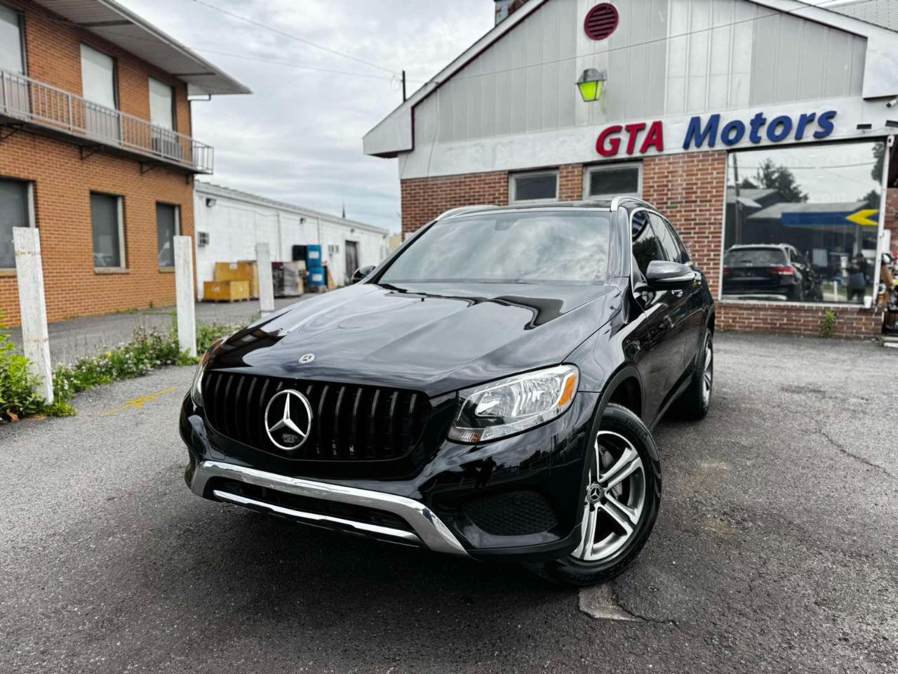Mercedes-Benz GLC GLC 300 4MATIC SUV 2018