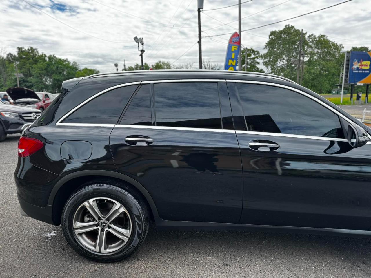 Mercedes-Benz GLC GLC 300 4MATIC SUV 2018