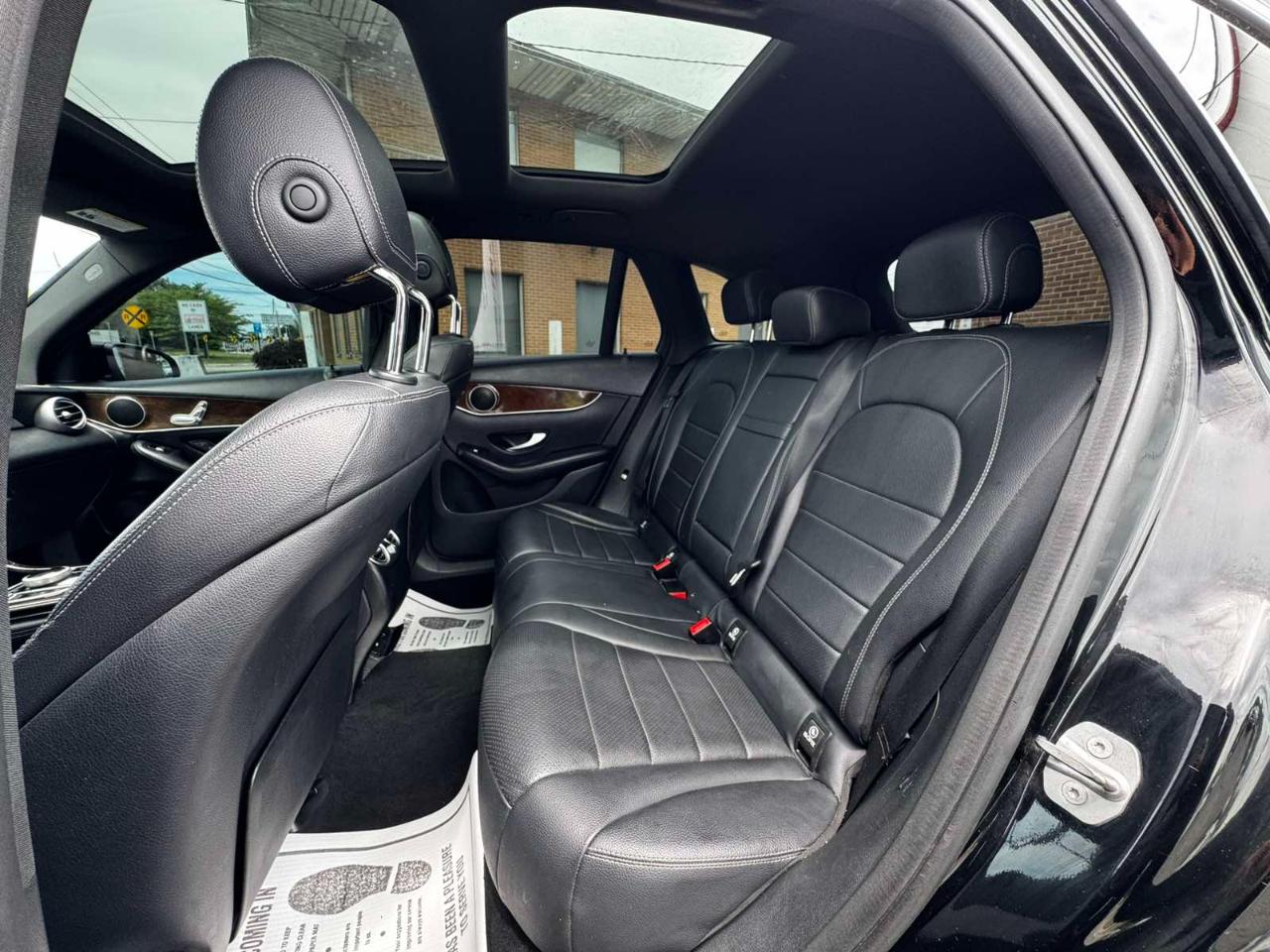 Mercedes-Benz GLC GLC 300 4MATIC SUV 2018