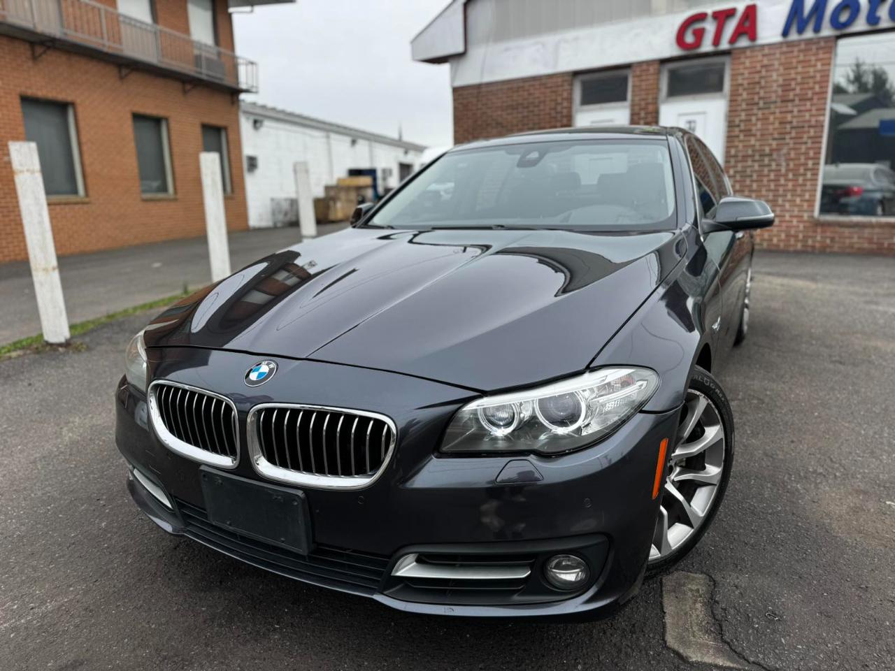BMW 5 Series 4dr Sdn 535i xDrive AWD 2016
