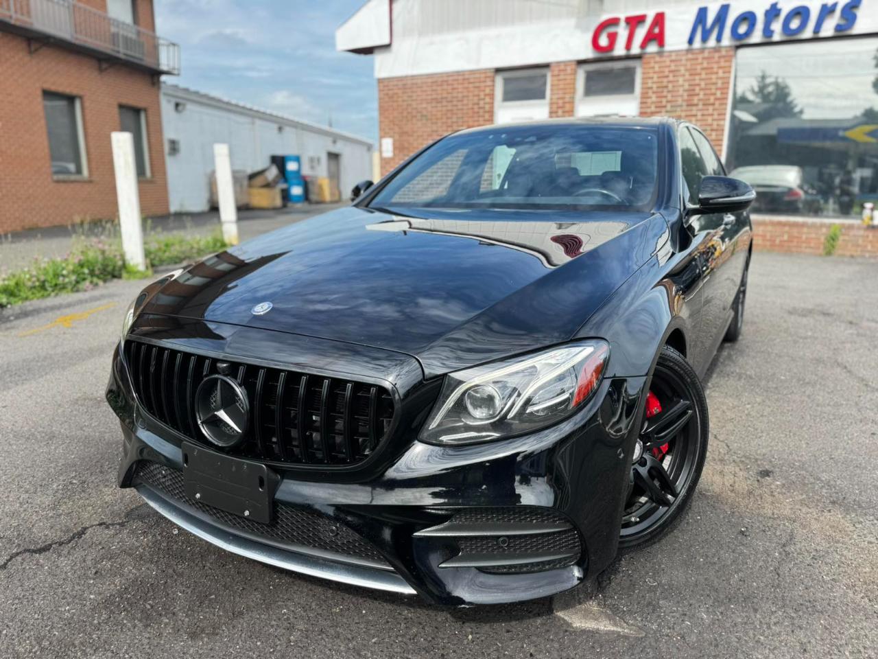 Mercedes-Benz E-Class E 300 Sport 4MATIC Sedan 2017