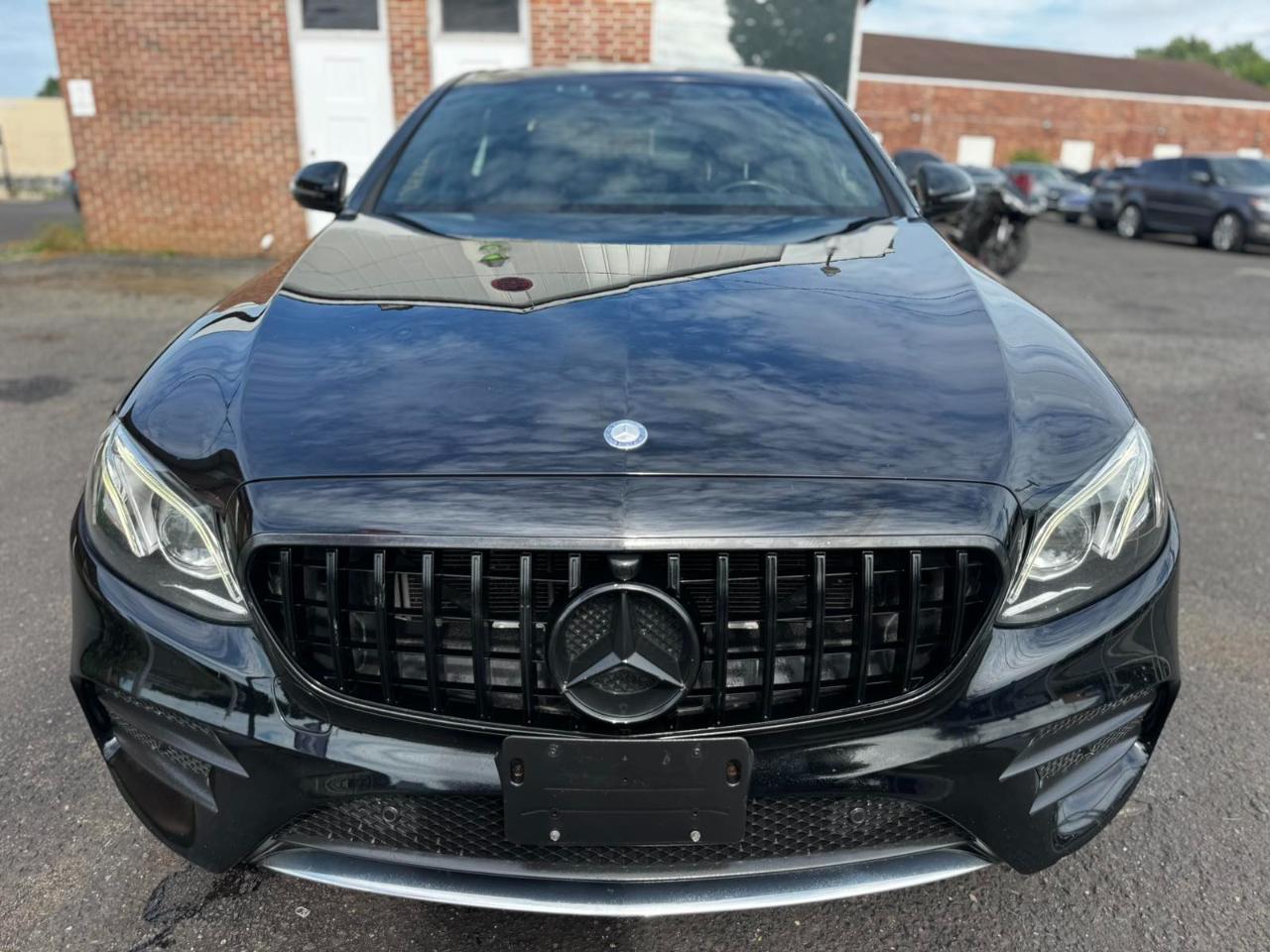 Mercedes-Benz E-Class E 300 Sport 4MATIC Sedan 2017