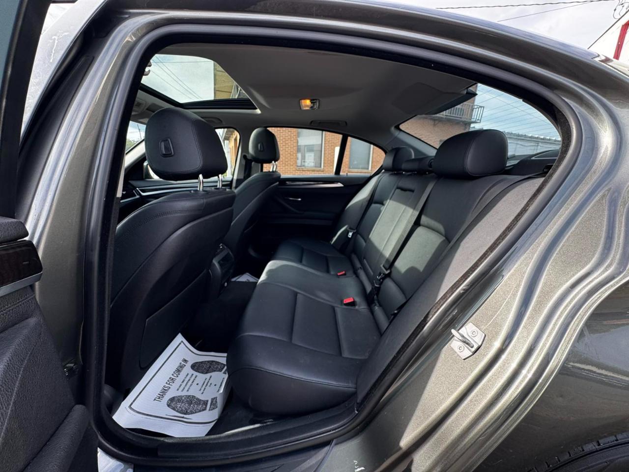 BMW 5 Series 4dr Sdn 528i xDrive AWD 2014