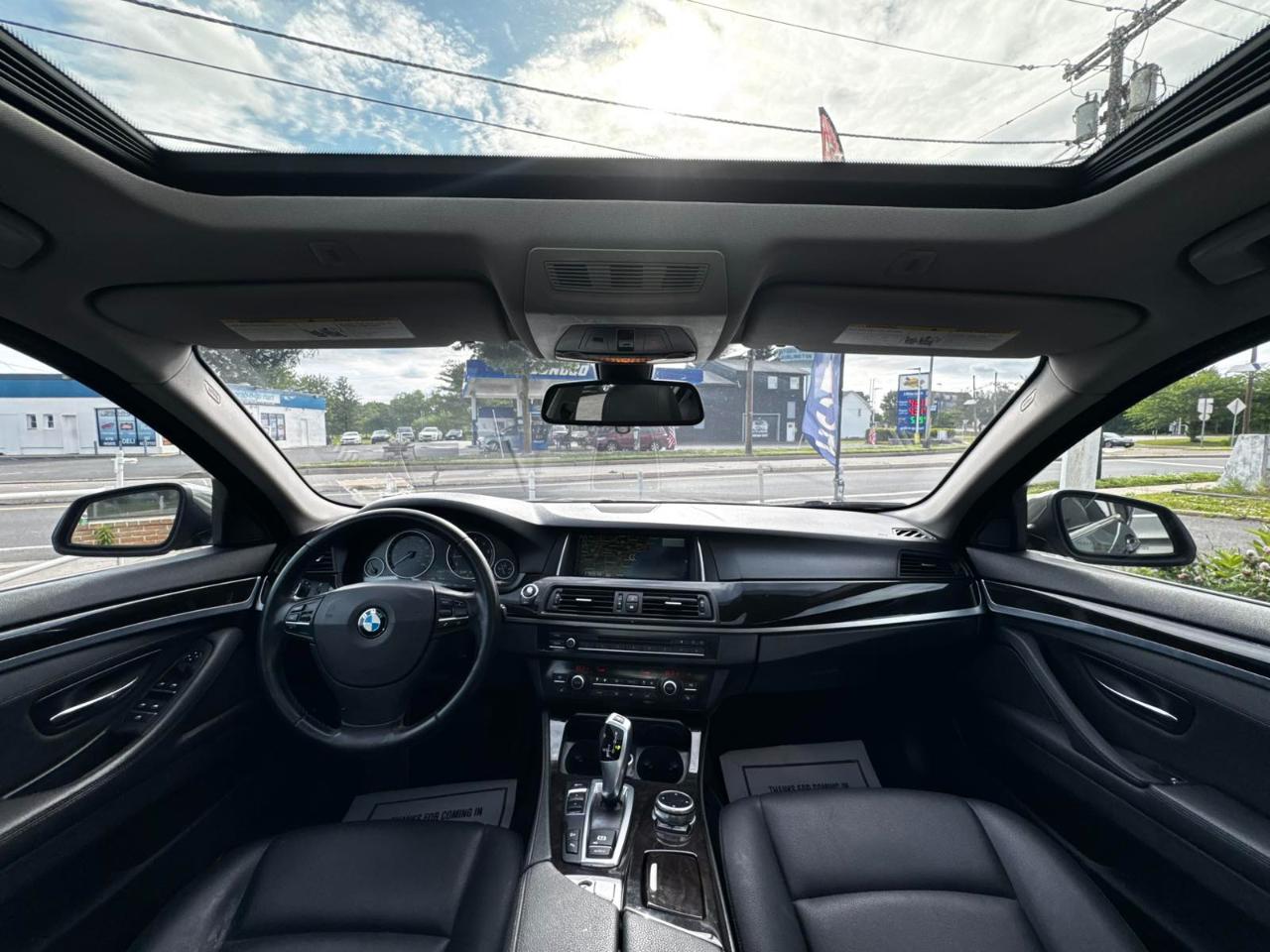 BMW 5 Series 4dr Sdn 528i xDrive AWD 2014