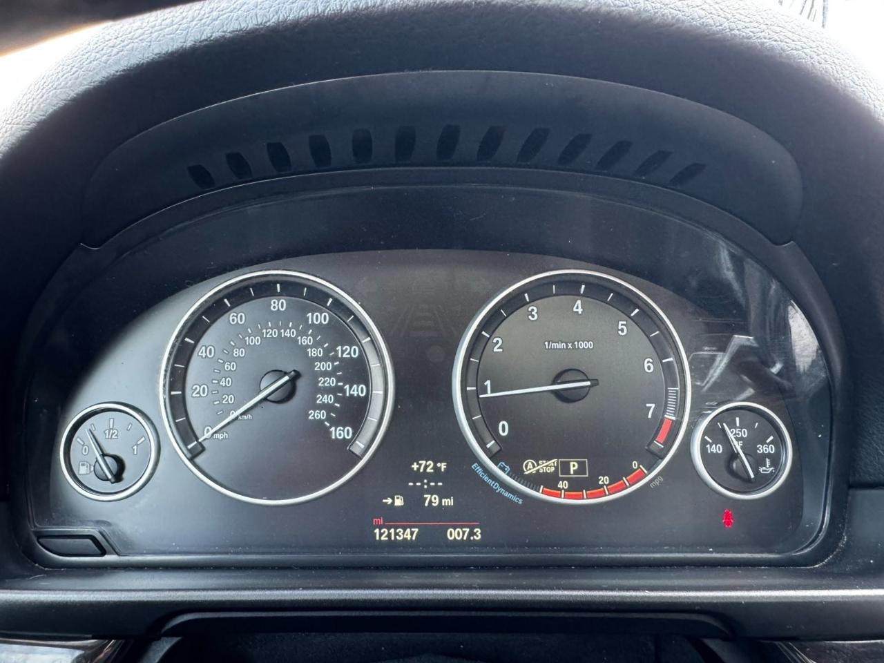 BMW 5 Series 4dr Sdn 528i xDrive AWD 2014