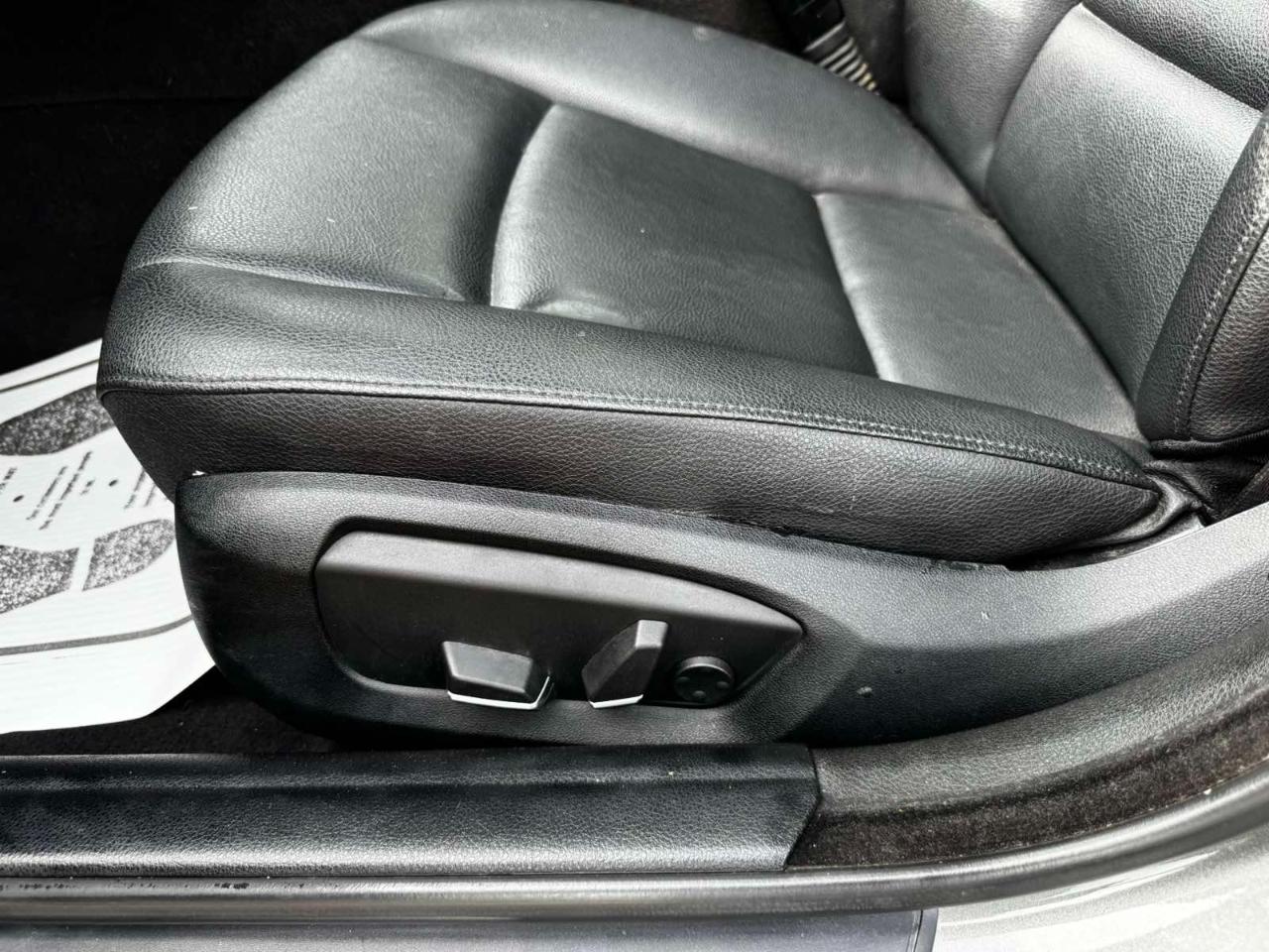 BMW 5 Series 4dr Sdn 528i xDrive AWD 2014