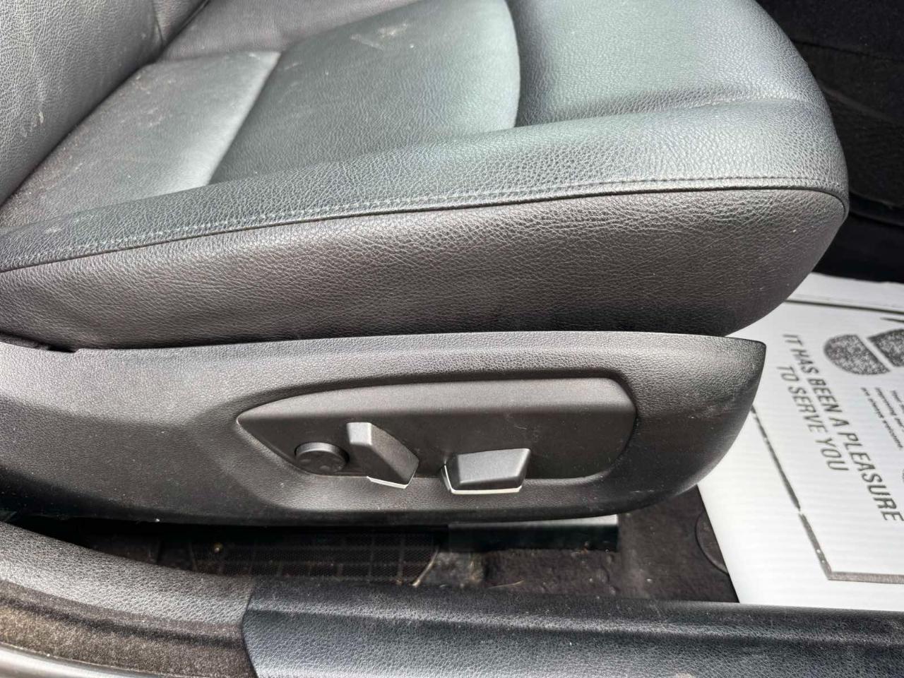 BMW 5 Series 4dr Sdn 528i xDrive AWD 2014