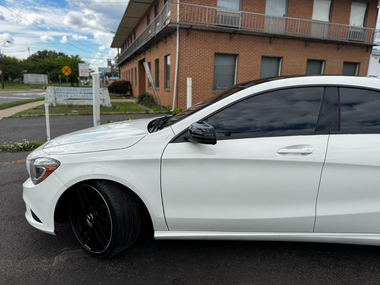 Mercedes-Benz CLA-Class 4dr Sdn CLA 250 FWD 2014