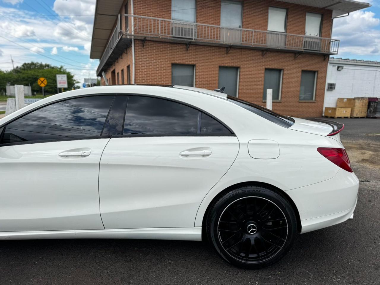 Mercedes-Benz CLA-Class 4dr Sdn CLA 250 FWD 2014