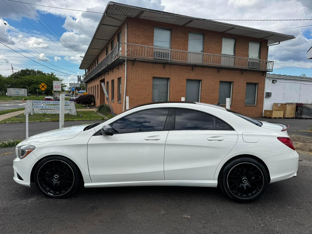 Mercedes-Benz CLA-Class 4dr Sdn CLA 250 FWD 2014