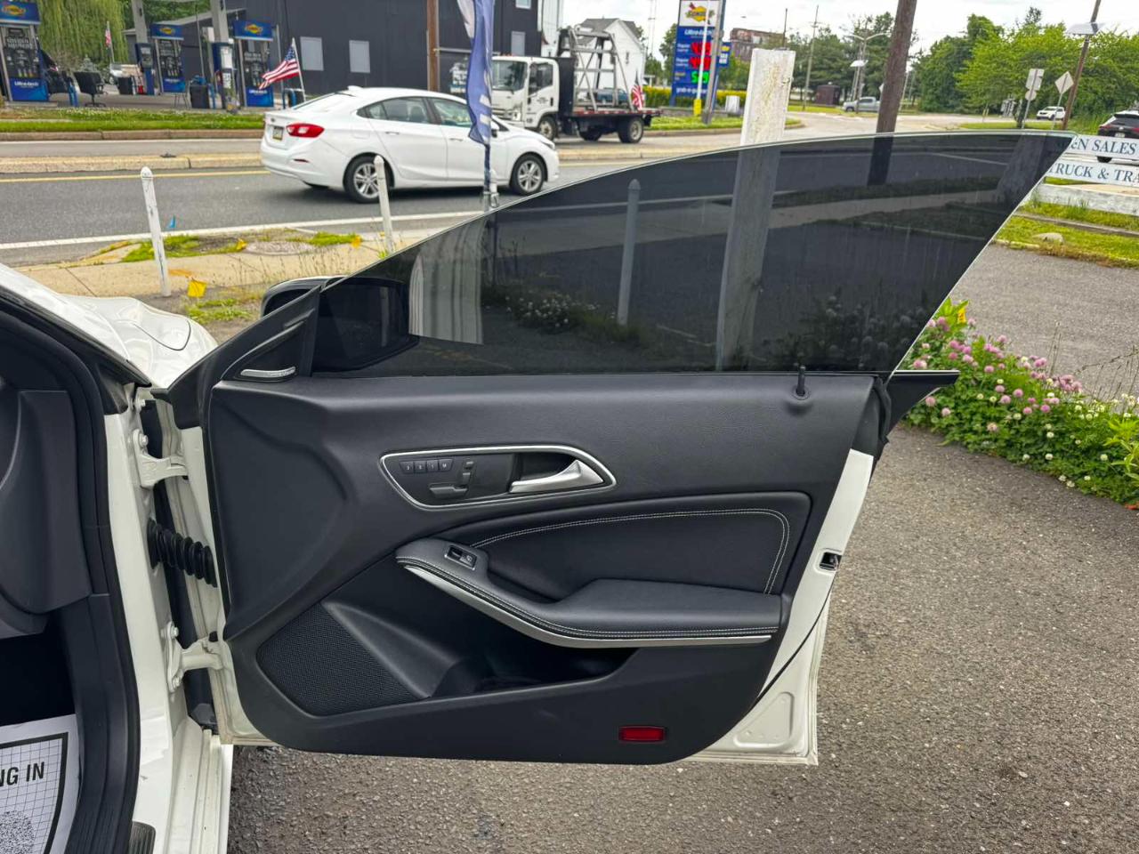 Mercedes-Benz CLA-Class 4dr Sdn CLA 250 FWD 2014
