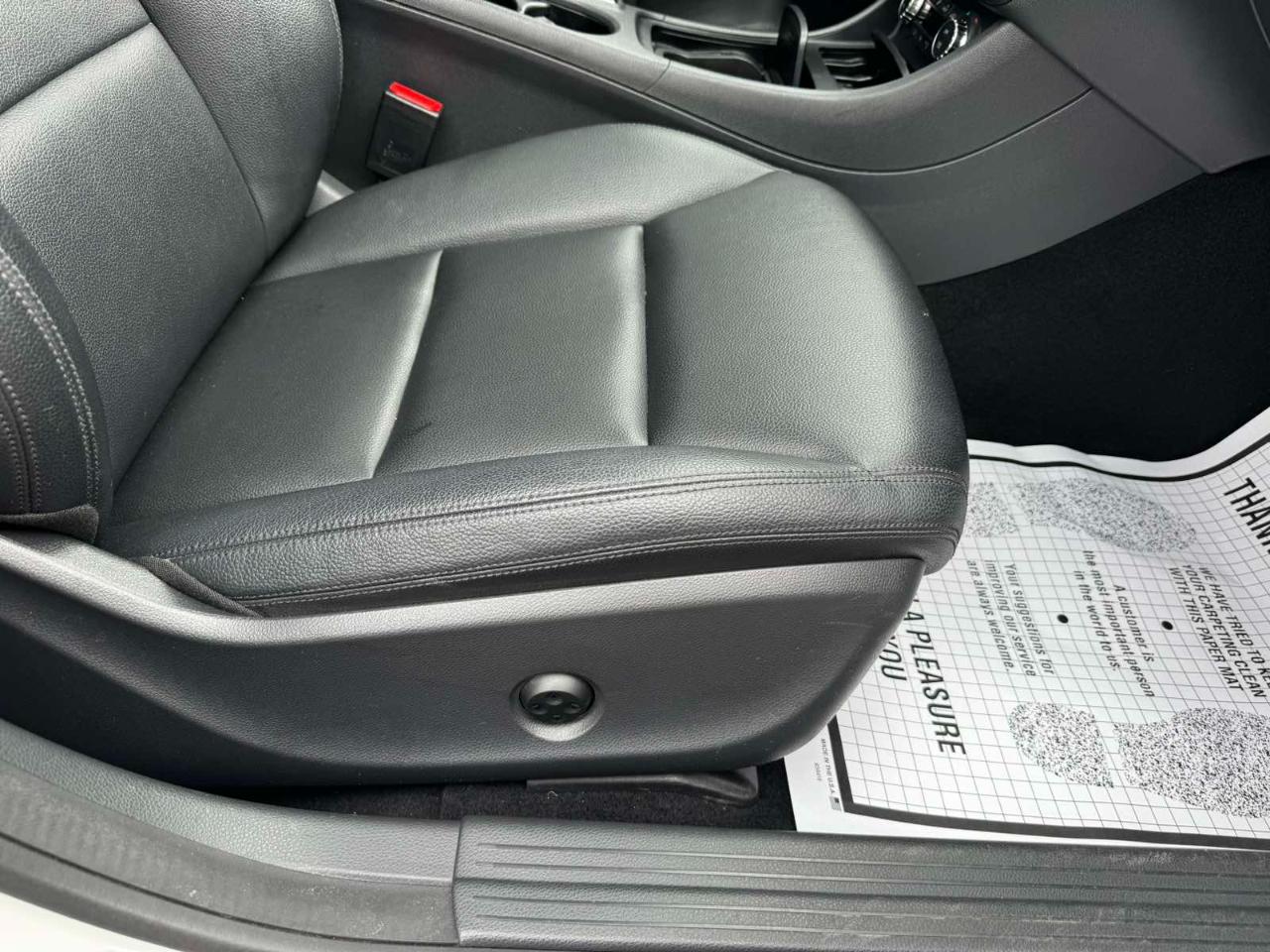 Mercedes-Benz CLA-Class 4dr Sdn CLA 250 FWD 2014