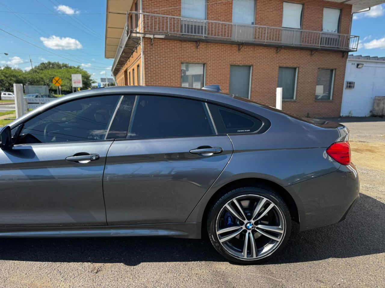 BMW 4 Series 4dr Sdn 435i xDrive AWD Gran Coupe 2016