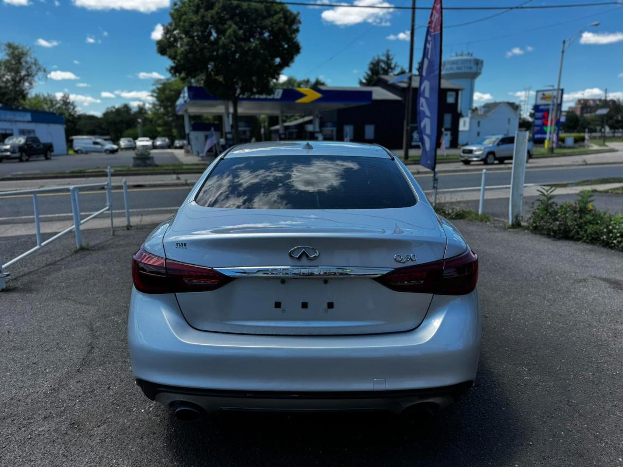 Infiniti Q50 3.0t LUXE RWD 2019