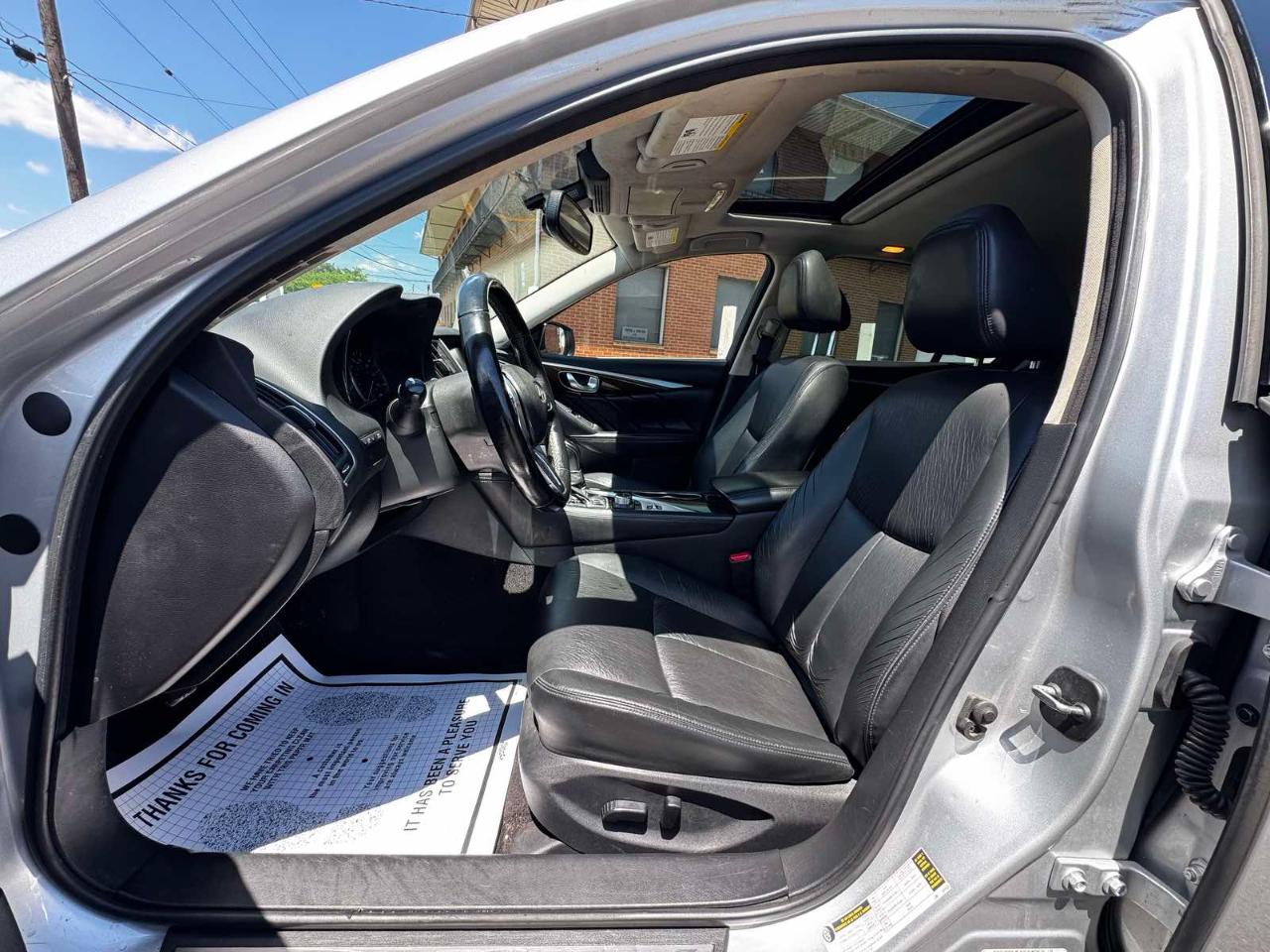 Infiniti Q50 3.0t LUXE RWD 2019