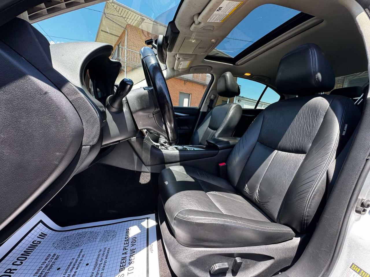 Infiniti Q50 3.0t LUXE RWD 2019
