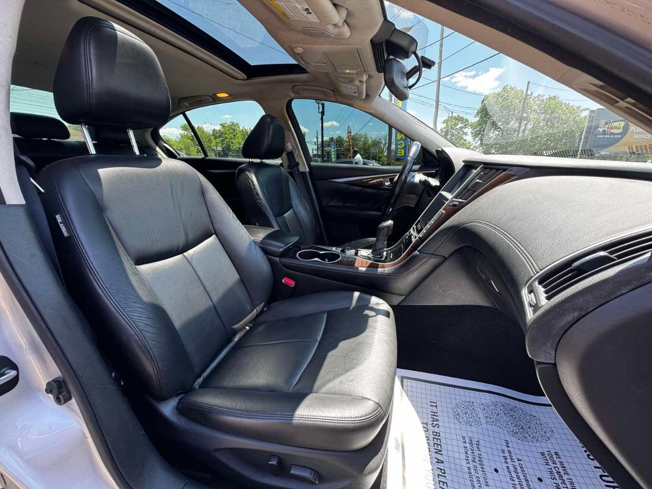 Infiniti Q50 3.0t LUXE RWD 2019