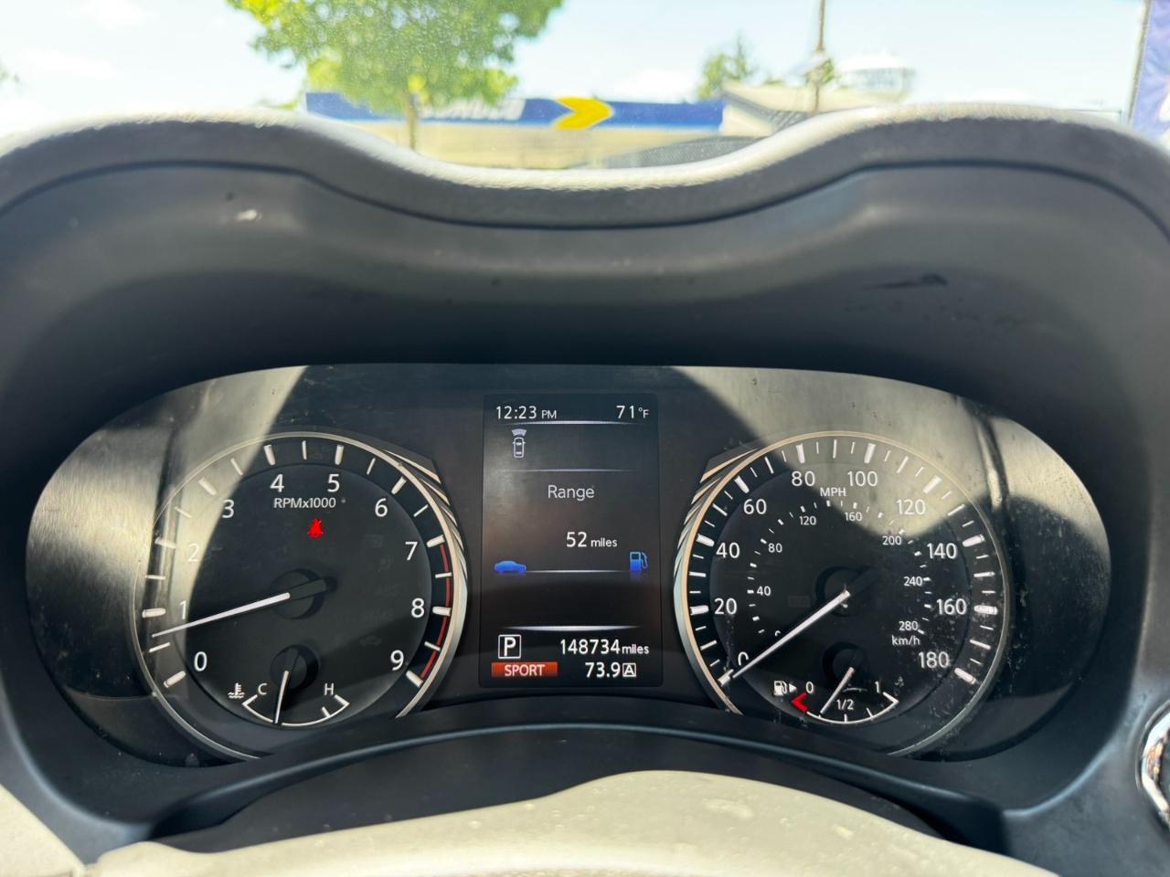 Infiniti Q50 3.0t LUXE RWD 2019