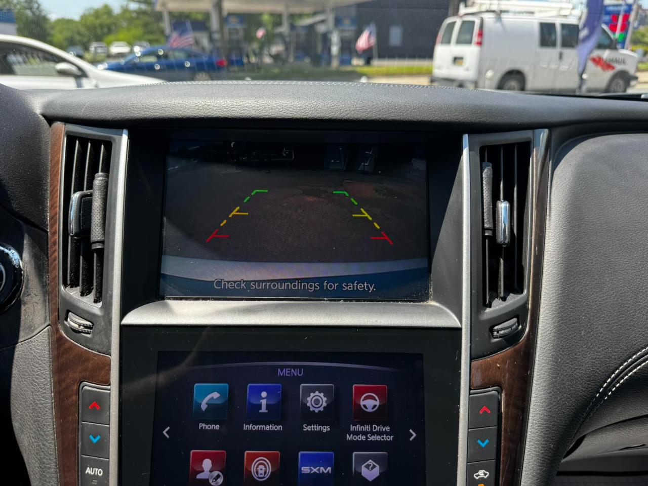Infiniti Q50 3.0t LUXE RWD 2019