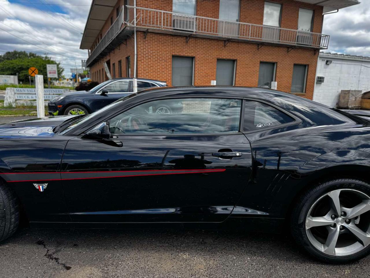 Chevrolet Camaro 2dr Cpe LT w/2LT 2015