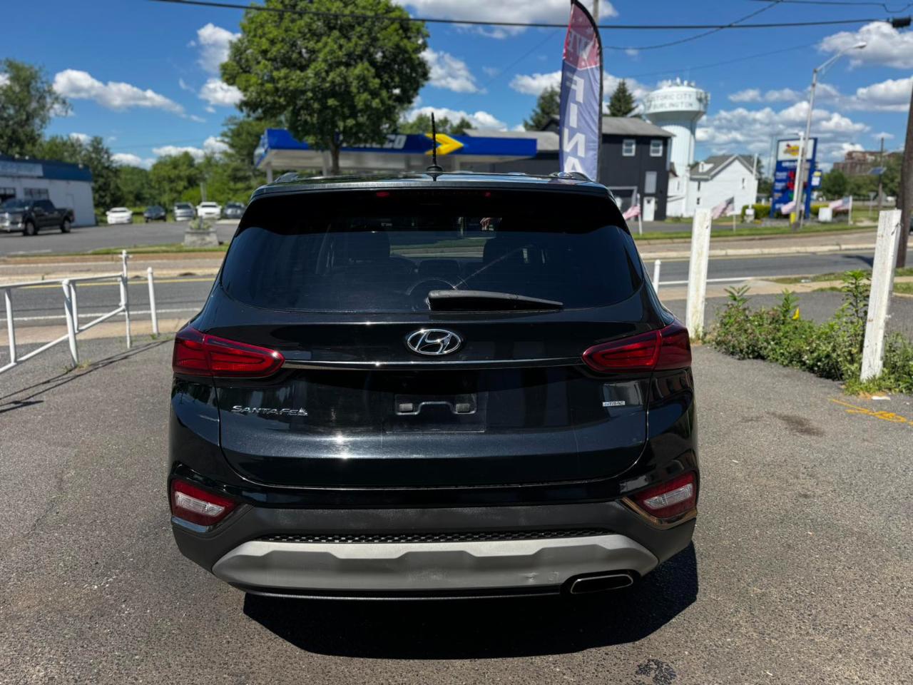 Hyundai Santa Fe SE 2.4L Auto AWD 2019