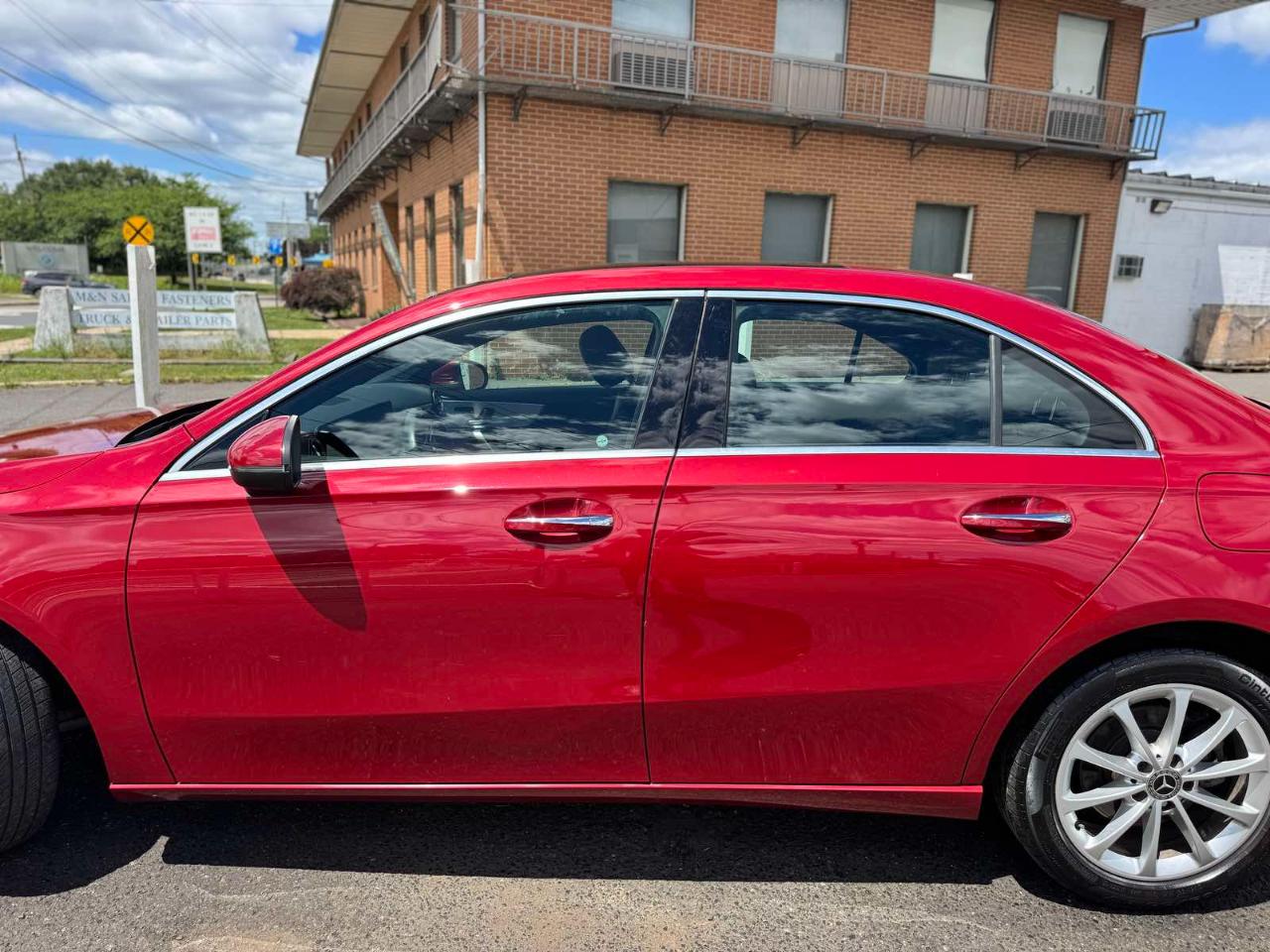 Mercedes-Benz A-Class A 220 4MATIC Sedan 2021
