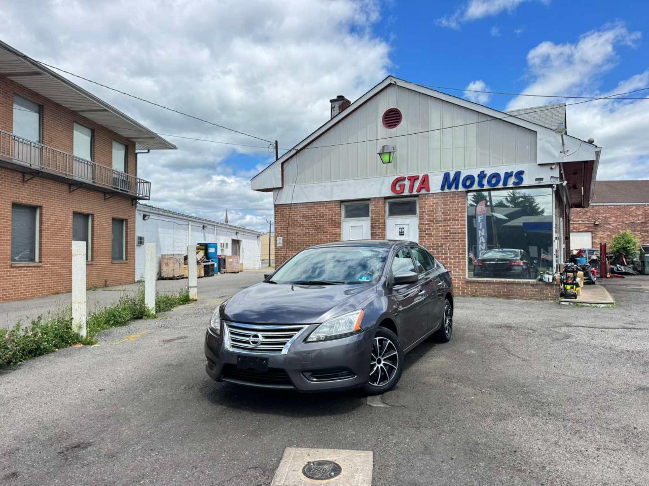 Nissan Sentra 4dr Sdn I4 CVT SV 2014