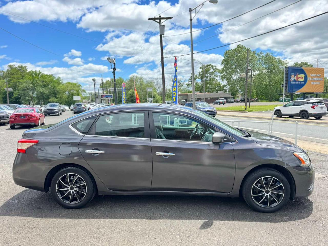 Nissan Sentra 4dr Sdn I4 CVT SV 2014