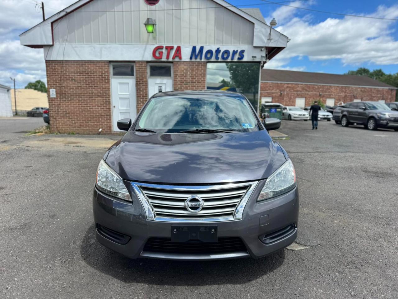 Nissan Sentra 4dr Sdn I4 CVT SV 2014