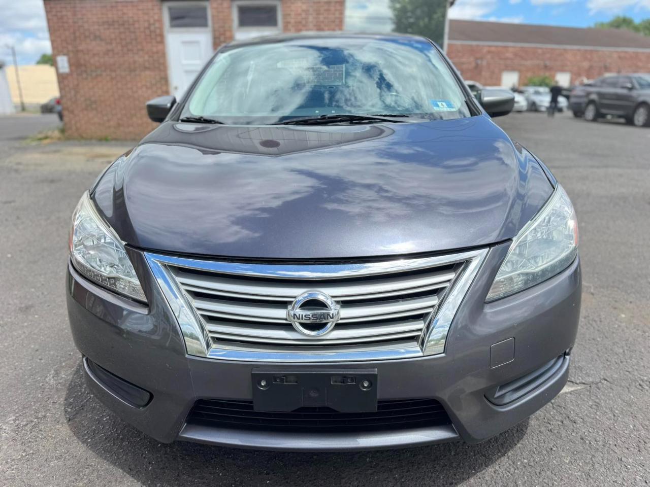 Nissan Sentra 4dr Sdn I4 CVT SV 2014
