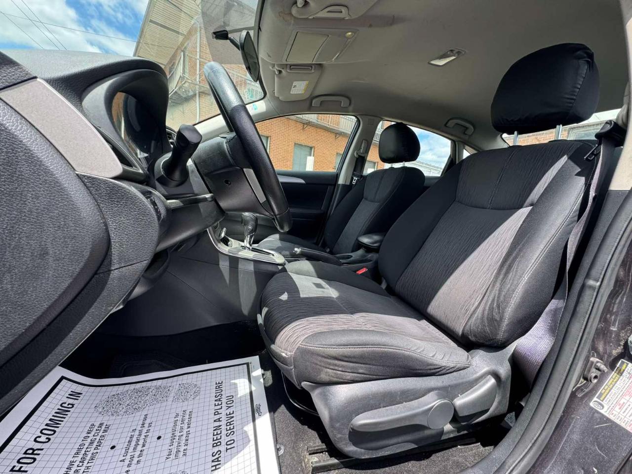 Nissan Sentra 4dr Sdn I4 CVT SV 2014